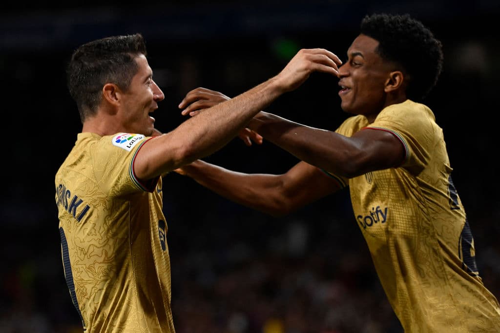Con dos goles de Lewandowski y un tanto de Ansu Fati y Dembélé, respectivamente, el Barcelona derrotó 1-4 a la Real Sociedad.