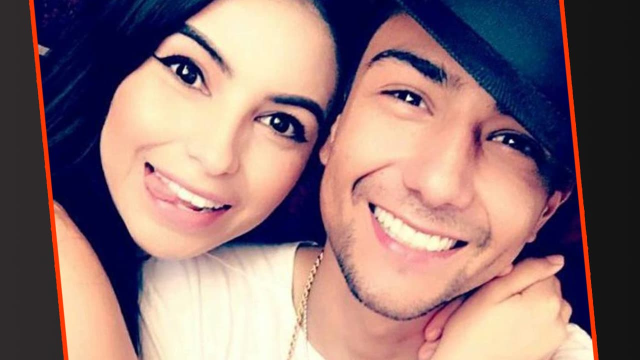 Sólo sabemos que se llama Cristina, que no es famosa y que lo apoya al 100%.