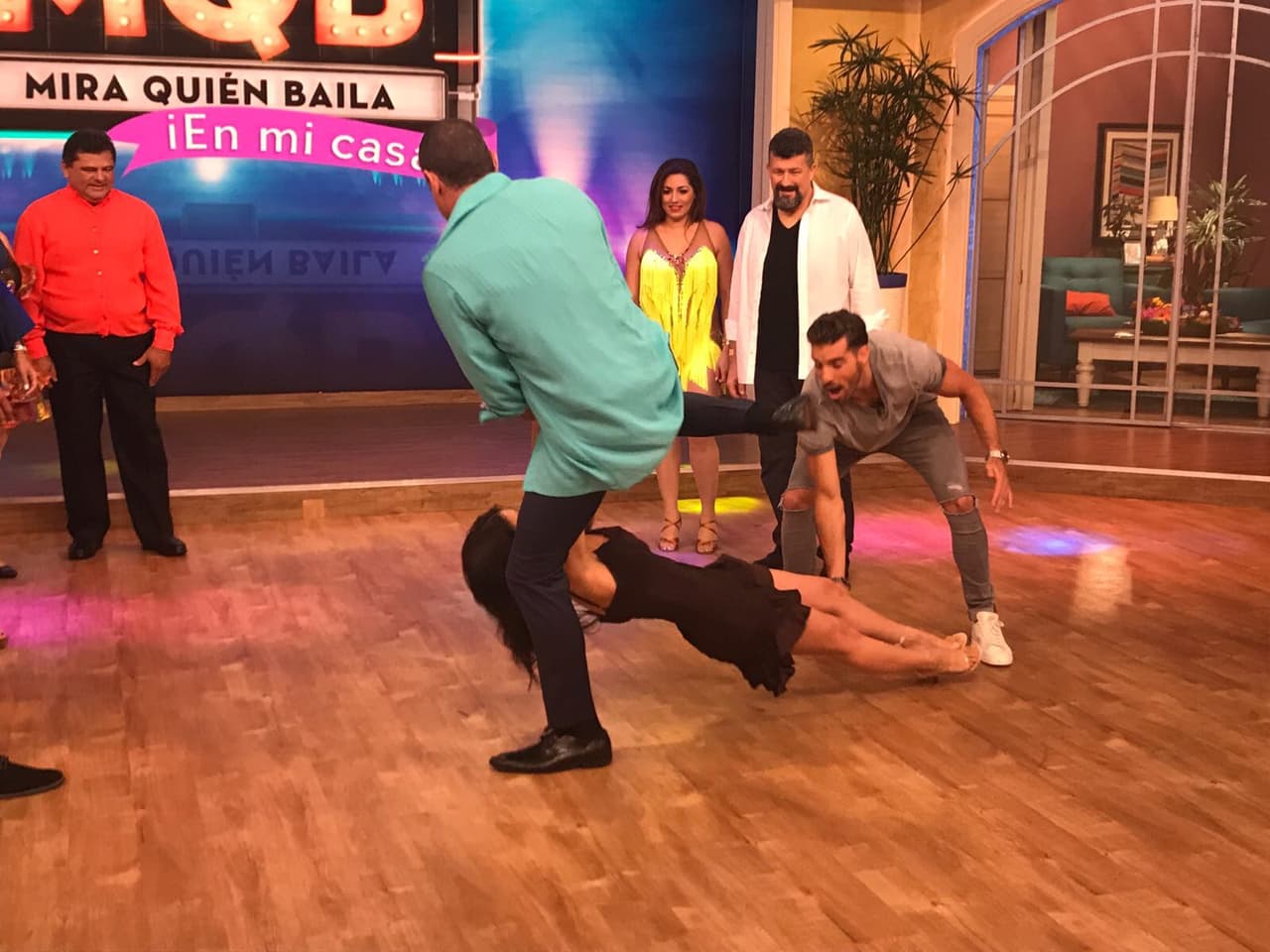 Los movimientos de baile eran cada vez más complicados.