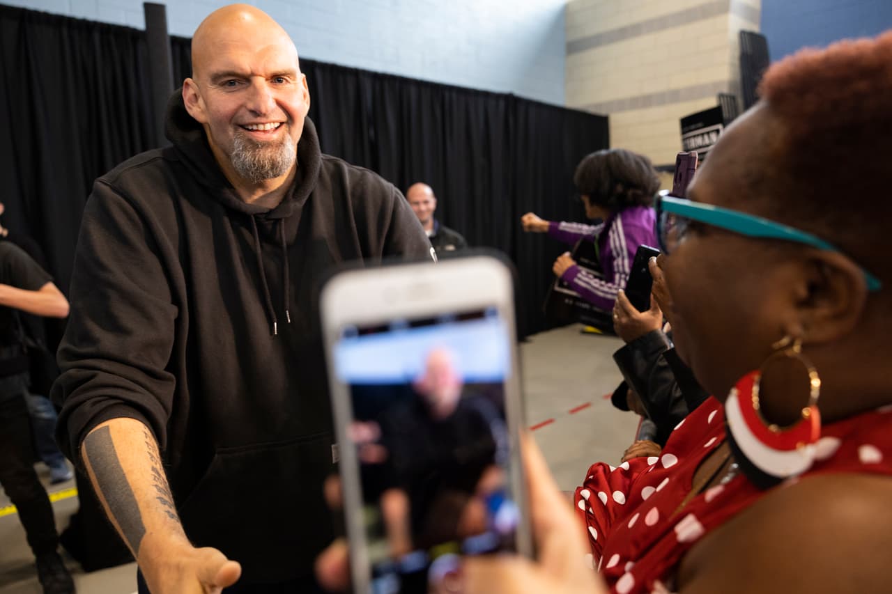 La salud de John Fetterman al centro de la campaña por el Senado en Pennsylvania