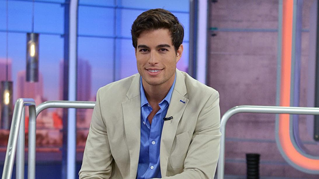 <b>Danilo Carrera</b> dejó clara la posición que tiene acerca de los métodos científicos que existen para que las mujeres logren embarazarse cuando no pueden o no quieren hacerlo de manera natural. 
<br>