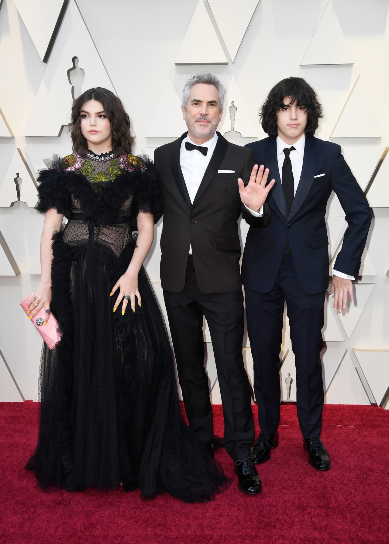 Aunque no dio detalles de lo que hará, no sería raro que disfrutara un 
<a href="https://www.univision.com/radio/el-free-guey/alfonso-cuaron-reacciona-a-los-memes-que-crearon-de-su-hijo-con-autismo-video">tiempo con su familia</a> o que planeara su siguiente proyecto.