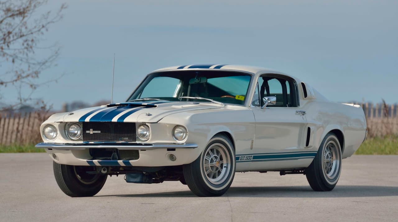 A partir del 15 de enero de 2019 y hasta nuevo aviso, este 
<b>Ford Mustang</b>, más específicamente este 
<b>Shelby GT500 Super Snake de 1967</b>, es el 
<b>Mustang más caro de todos los tiempos</b> al haber sido vendido en subasta por la suma de 2.2 millones de dólares.