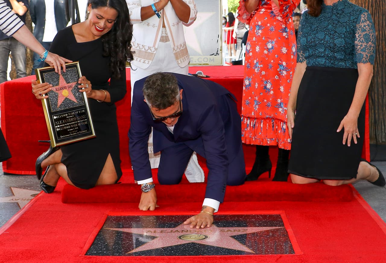 La estrella del español se encuentra ubicada en el 1750 de Vine Street frente al edificio de Capitol Records. 
<br>