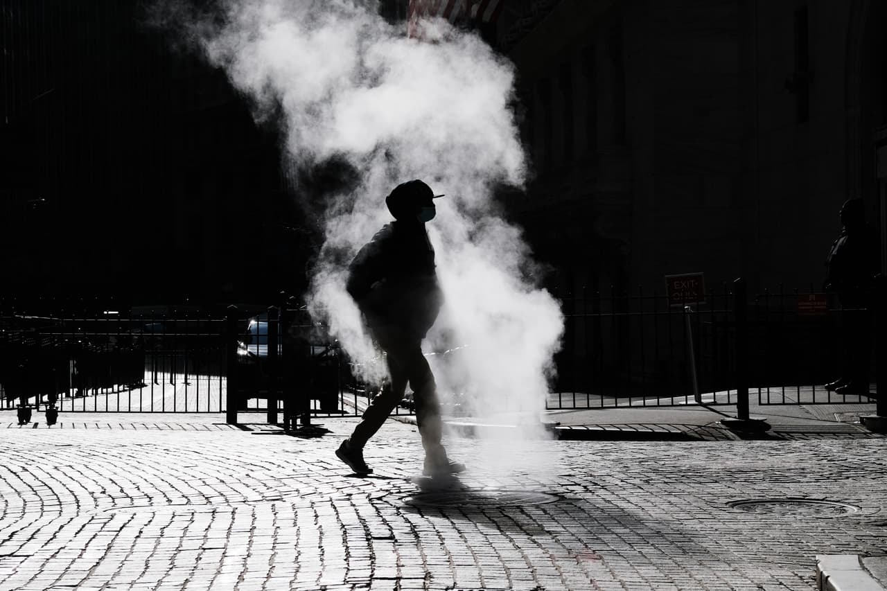 Aún así, algunos son menos optimistas en cuanto a que la ayuda federal resolverá todos los problemas de Nueva York.