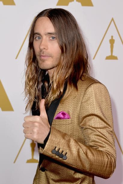 El siempre original amante de la moda bizarra, Jared Leto consiguió con su estilo y algunos chismes el sexto lugar del conteo.