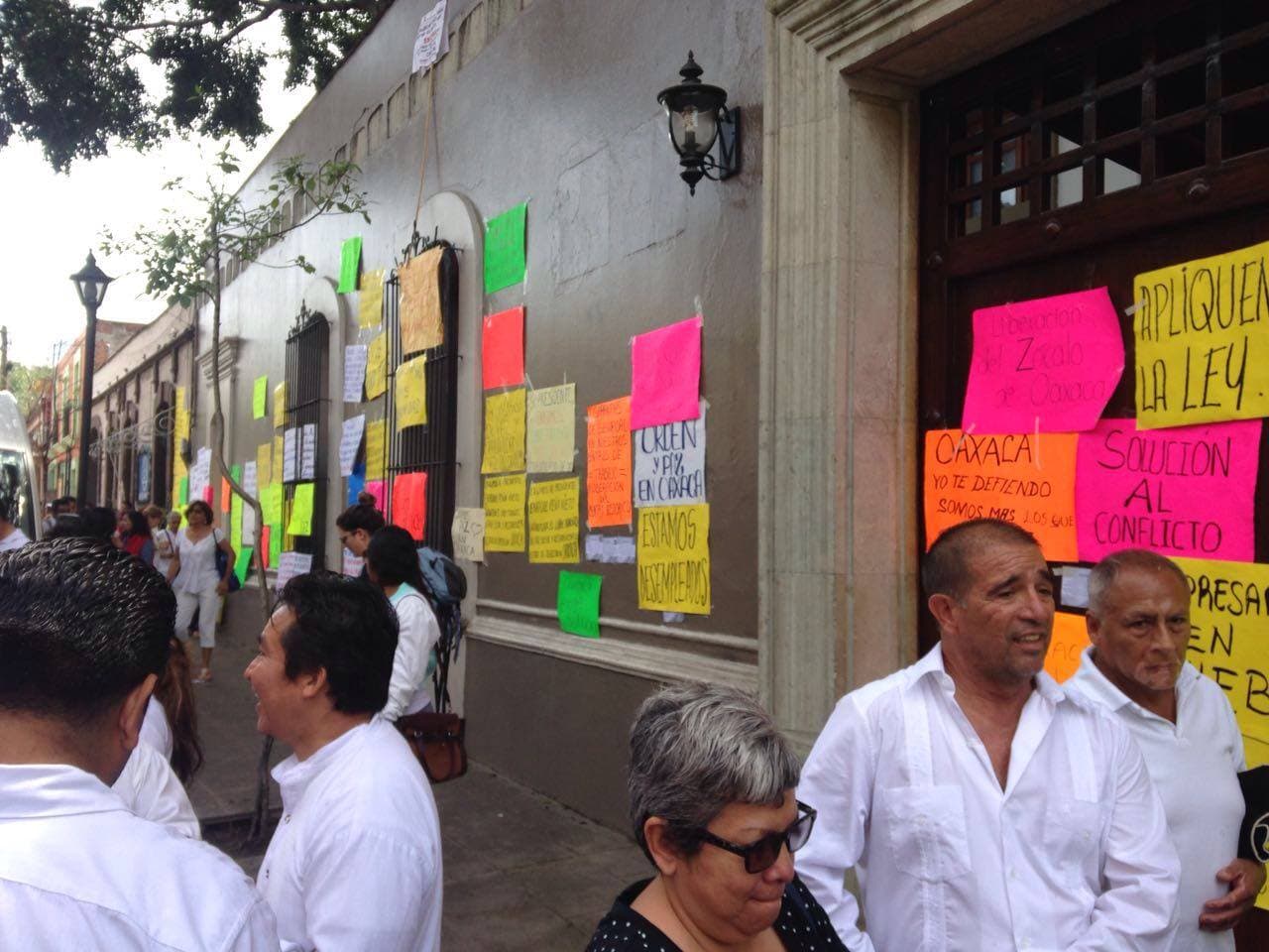 Empresarios paran labores en Oaxaca y reclaman pérdidas económicas por el conflicto magisterial