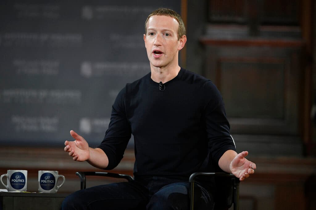 <h3 class="cms-H3-H3"><b>Mark Zuckerberg</b></h3>
<br>
<br>El fundador y director ejecutivo de Meta Platforms, la empresa matriz de Facebook e Instagram, también se encuentra en la lista. Ha registrado una 
<b>pérdida de $54,100 millones este año</b>. Hasta ahora ocupa el lugar número 13 de la lista de los más ricos del mundo.
<br>
<br>La riqueza colectiva de los multimillonarios aumentó más durante los primeros dos años de la pandemia que entre los años que van desde 1987 y 2010, según el informe.
<br>
