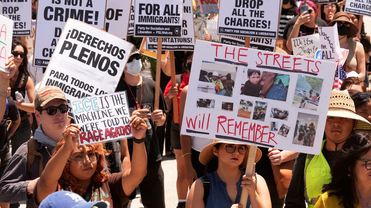 "Nuestras comunidades tienen derechos": celebran fallo que frena redadas migratorias en el sur de California