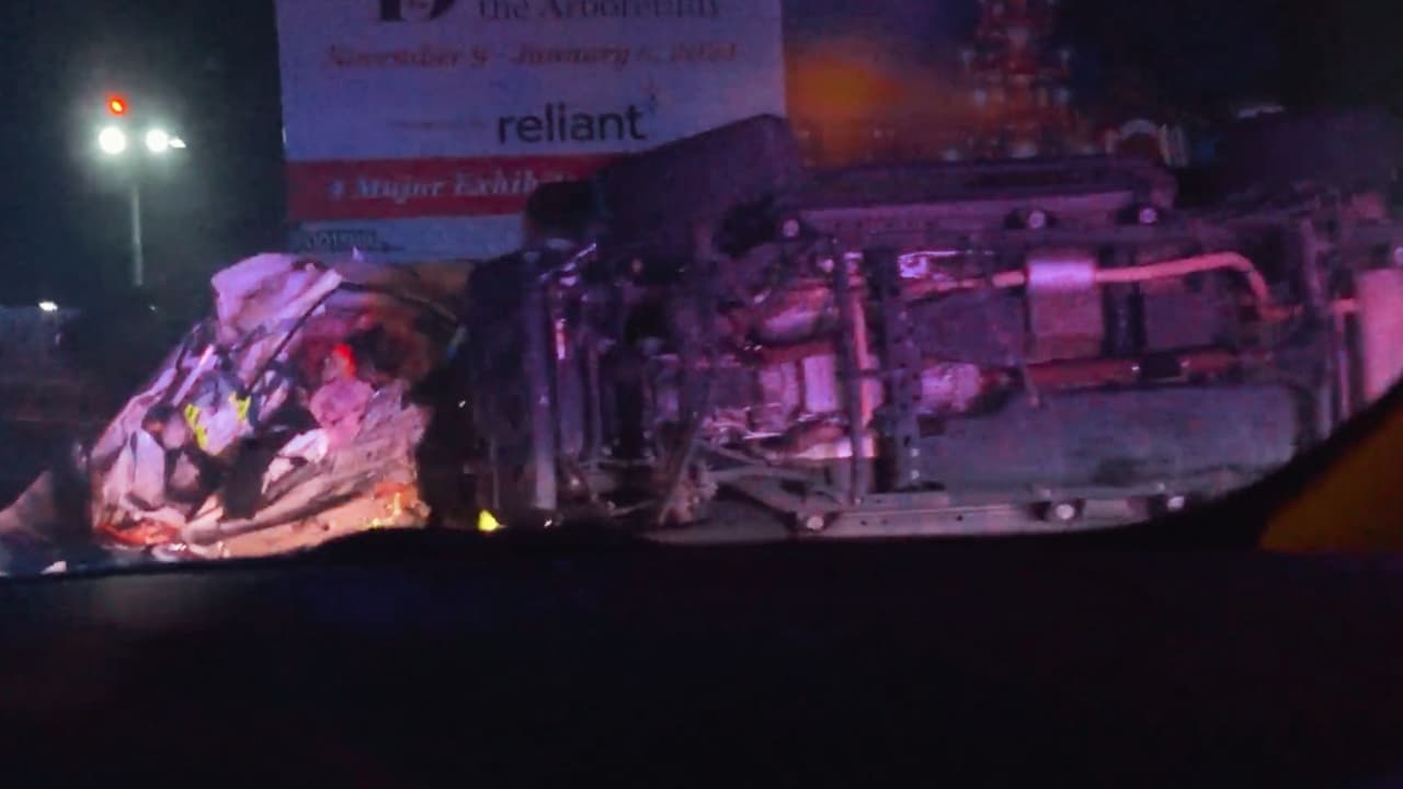 <b>La identidad del oficial de policía involucrado en el accidente aún no ha sido revelada</b>, pero se sabe que manejaba un Jeep Wrangler, mientras que Aquazia viajaba en un Chevy Malibu. 
<b>La joven y otros ocupantes del vehículo fueron trasladados de inmediato a un hospital cercano, donde Aquazia fue declarada muerta</b>.