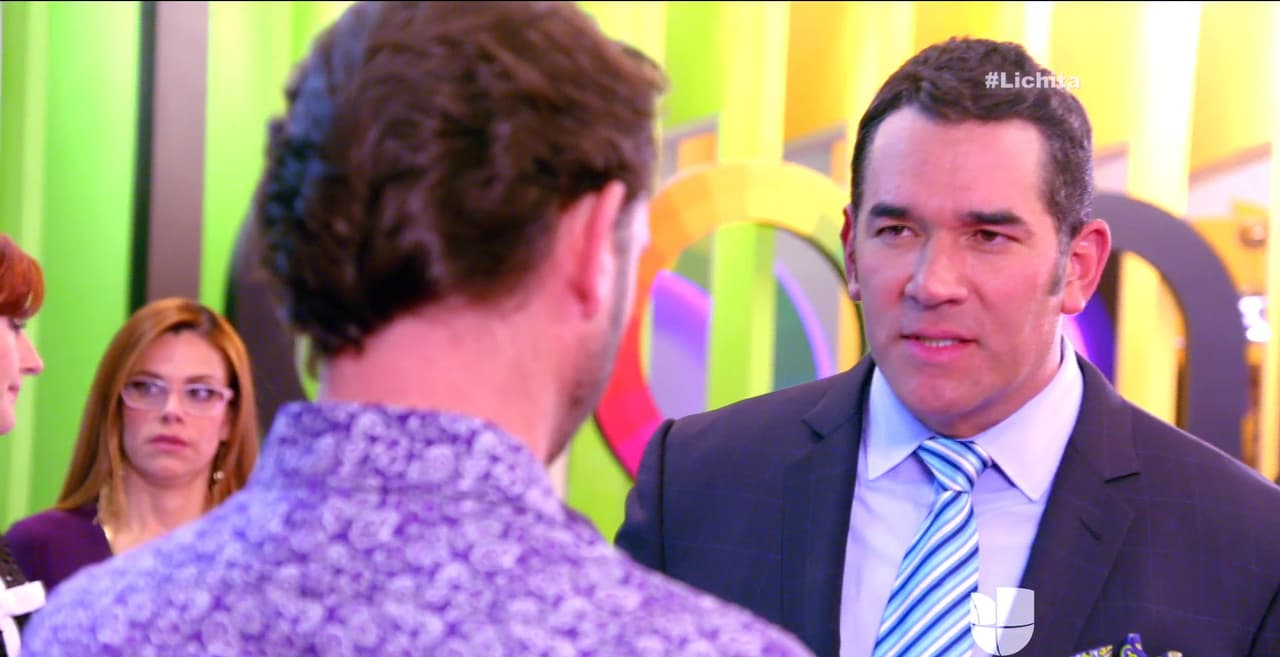 Pobre de ti Augusto, ni cómo ayudarte.