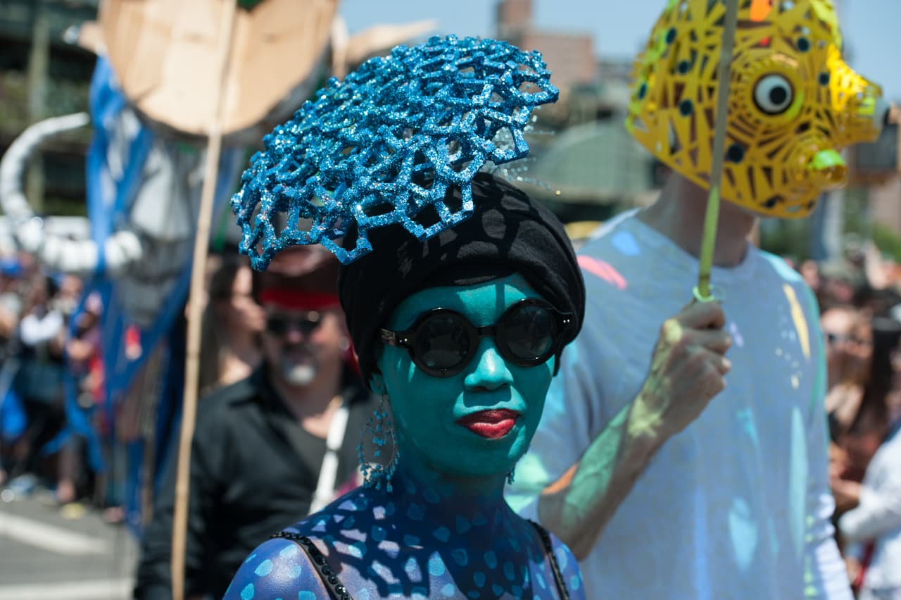 Los rayos solares marcaron trazos a su antojo en la piel de esta criatura.