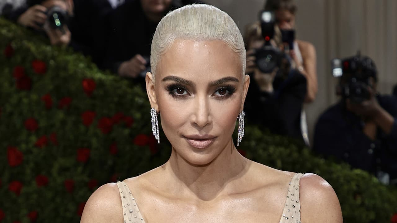 Kim Kardashian reafirma que “comería mierda” si le dijeran que así se vería más joven