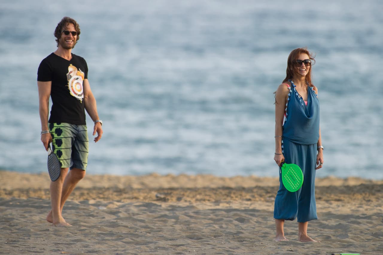 Angelique se unió a la diversión.