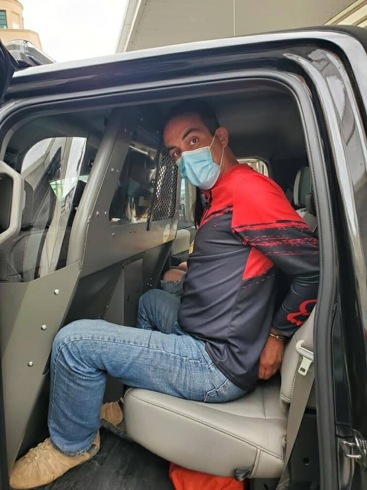 Si quiere denunciar actividades sospechosas como esta puede llamar al 956-415-BUST (2878).