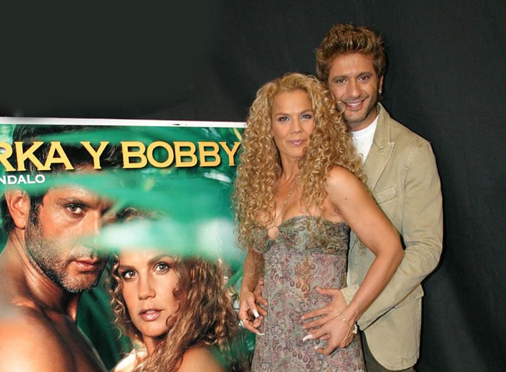 En entrevista telefónica con el programa 'Hoy', en diciembre de 2003, la cubana señaló, respecto a su matrimonio con Osorio, que "la relación empezó a morir desde dos años antes y la principal causa de ello se debió al exceso de trabajo y el enfriamiento en la relación".