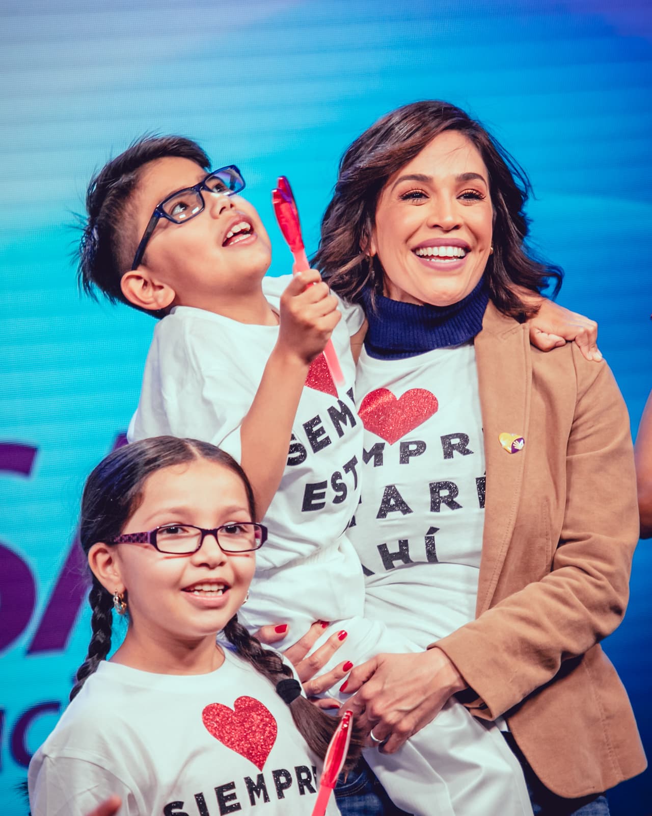 Esta época de pandemia ha sido muy difícil para la humanidad en general, y para las familias de niños y niñas con discapacidad las dificultades se multiplican, es por ello que nuestros comunicadores están más comprometidos que nunca en su labor de informar cómo puedes hacer tus donativos.