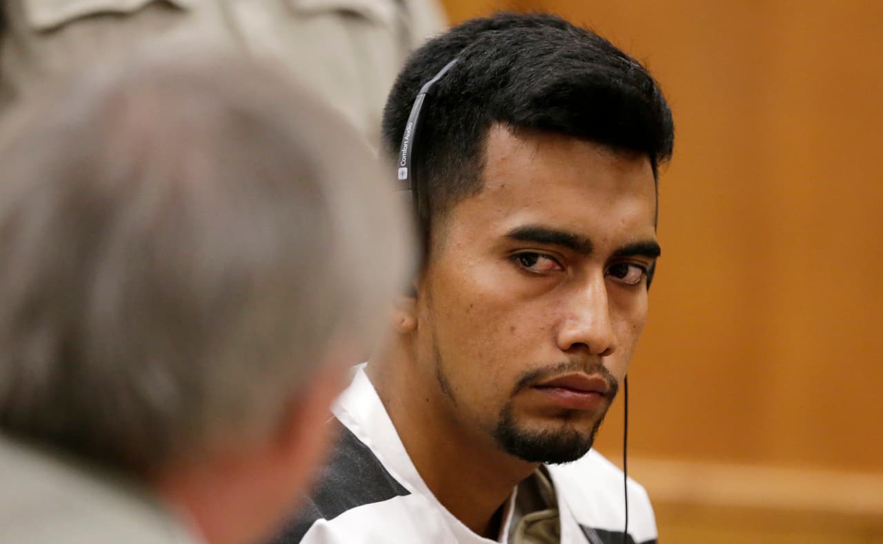 Cristhian Rivera, acusado del asesinato de Mollie Tibbetts, tuvo que ser asistido con un intérprete durante su presentación en la corte.