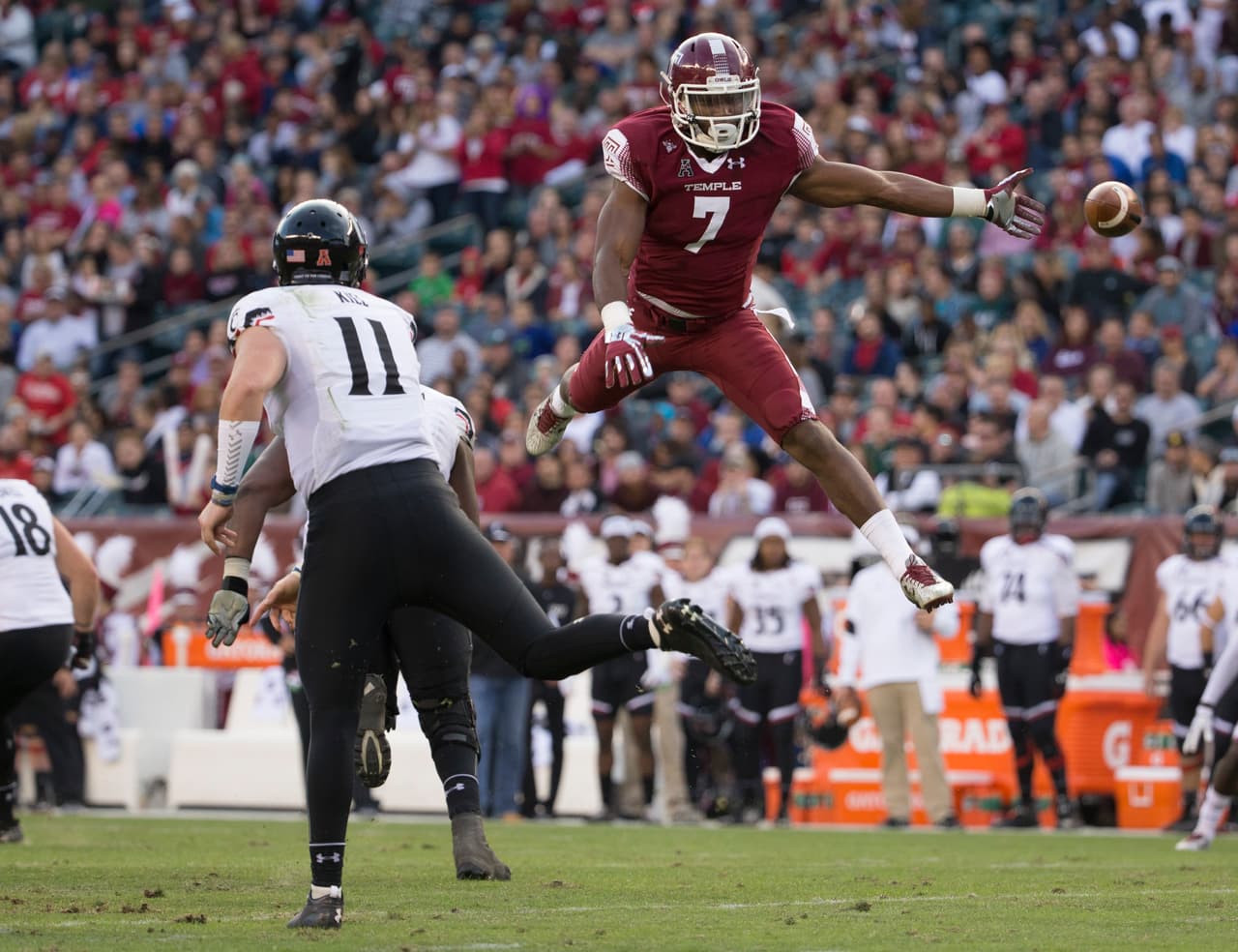 # 37 
<b>HAASON REDDICK</b> – DE | 
<i>Temple</i>