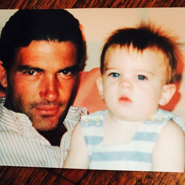 Aunque ya no están juntos, Melanie sigue compartiendo fotos del actor en sus redes sociales.