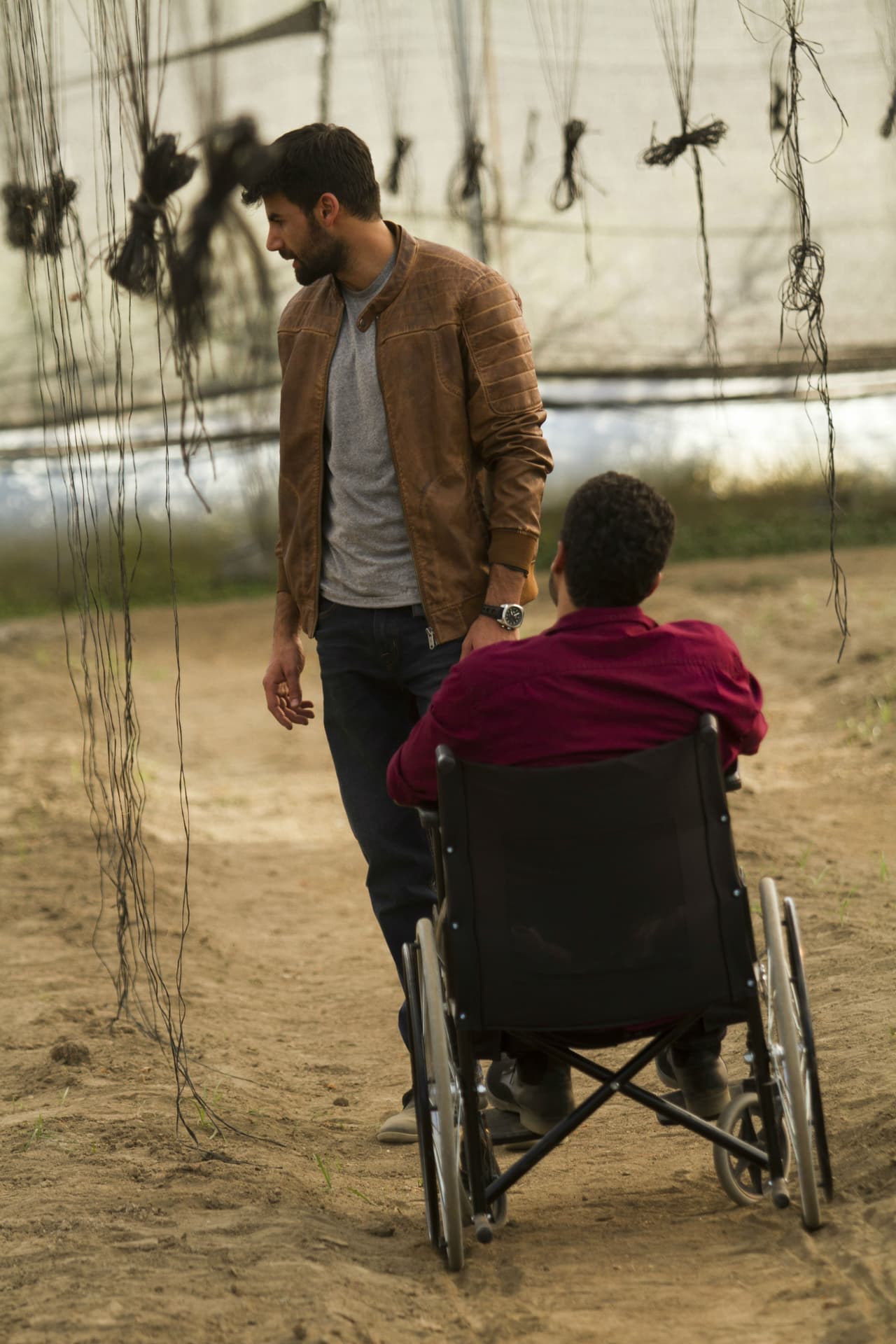 ¿John se vengará de él por causar la muerte de su hermano? No te pierdas las últimas semanas de 'La piloto'.