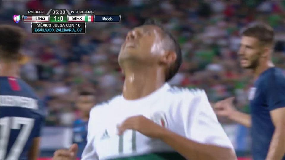 Tiro desviado de Elías Hernández