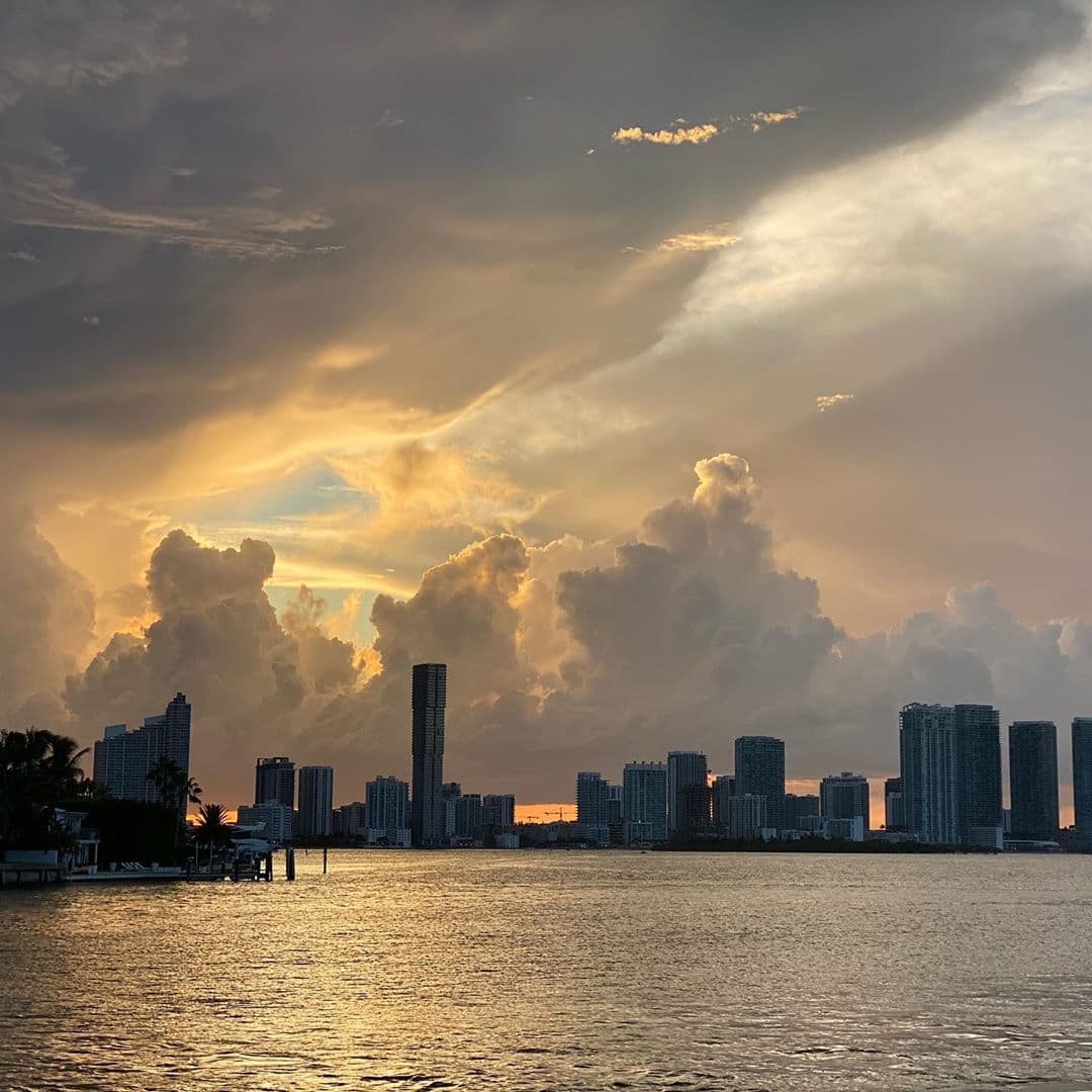 Si de paisajes hablamos, ¿qué tal esta impresionante postal de Miami, cortesía de Albert Martínez?