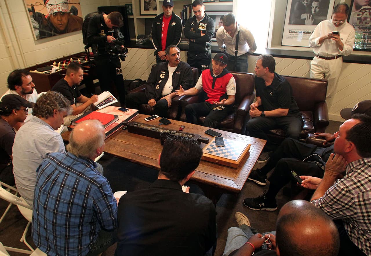 Gennady Golovkin se prepara para Dominic Wade, pero también piensa en una contienda contra Saúl 'Canelo' Álvarez.