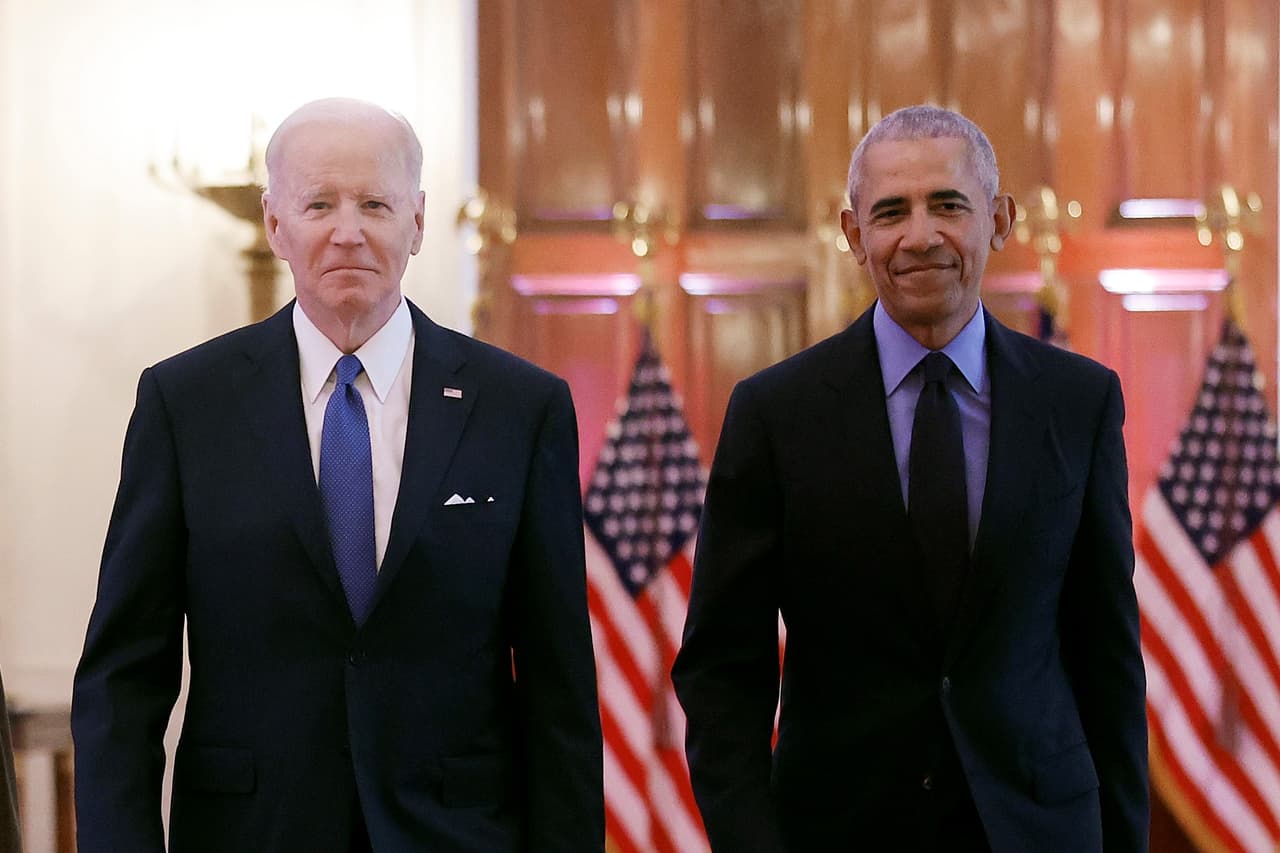 Obama al rescate: el expresidente calienta motores para la campaña de las elecciones de mitad de período