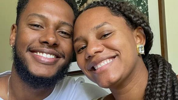 Jéssica Ellen escolhe foto tocante de família para anunciar nascimento do filho: "Ninho de amor"