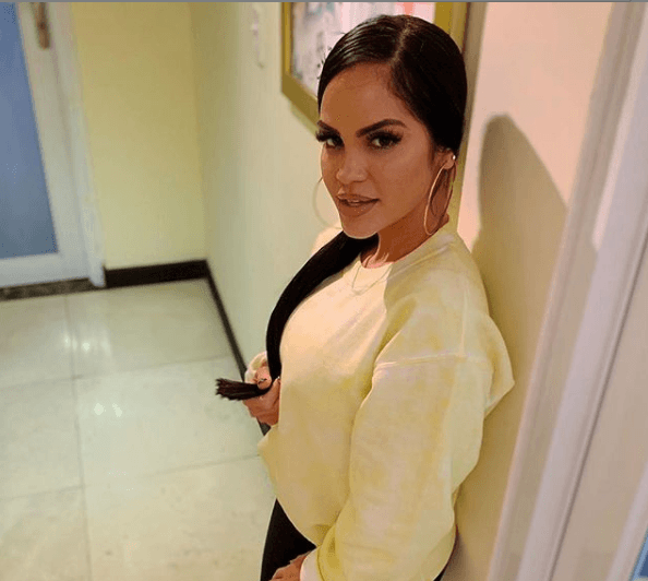 Sobre el video, Natti Natasha publicó en Instagram: "El video del tema más caliente con los más calientes”.