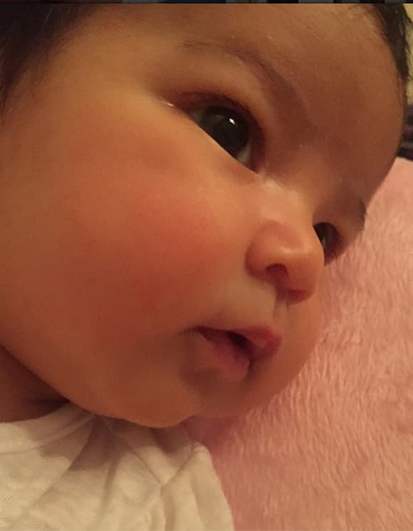 Giulietta a punto de irse a la camita, les desea buenas noches a todos.