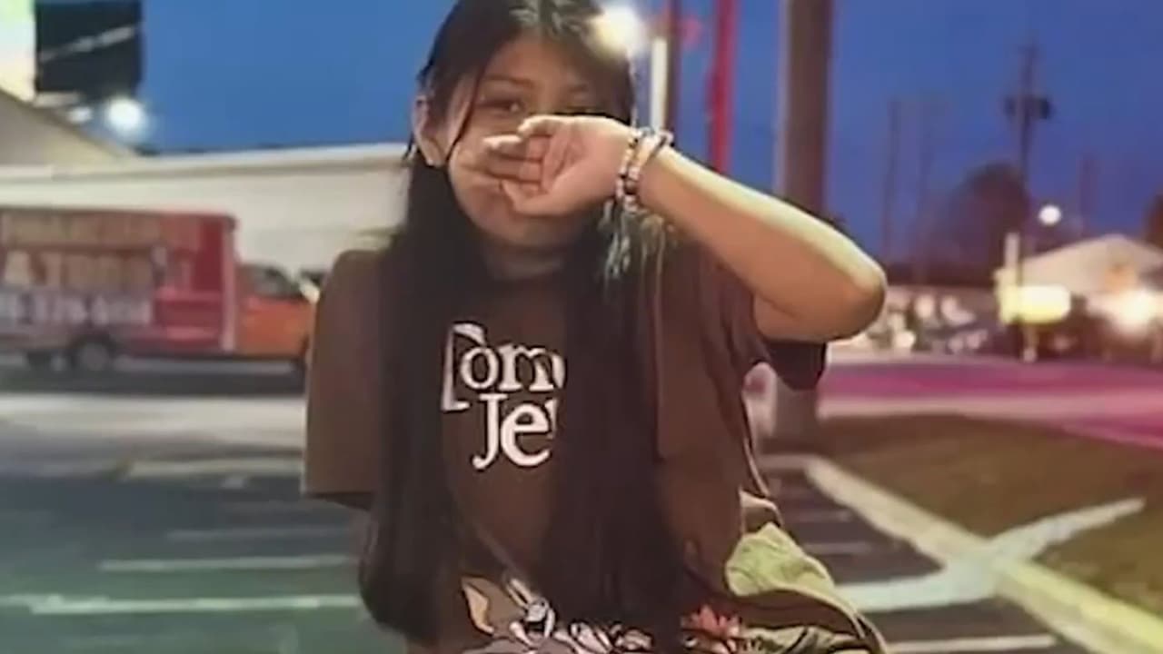 María Gómez-Pérez es una menor de 12 años y originaria de Guatemala. Tiene unos 6 años viviendo en Georgia con su padre y algunos familiares. El día de su desaparición su padre dijo estar confundido: 
<b>“Sigo confundido, quién sabe si está viva o no porque hasta el momento la policía no ha dado información”.</b>