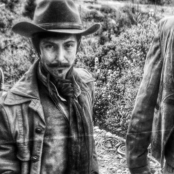 Pero Jorge guarda un gran secreto que podría poner su vida en peligro.