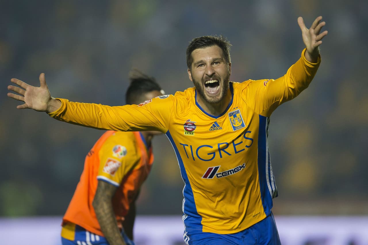 <b>Delantero: André-Pierre Gignac</b>
<br>Sin duda, la mejor contratación que se ha hecho en la Liga MX en el último lustro. Gignac ya ha jugado cuatro finales con Tigres: dos de liga, una de Libertadores y una de Concacaf. Ha ganado sólo las nacionales, pero además de sus goles, tiene una comunión sólida con la afición del actual campeón de México.