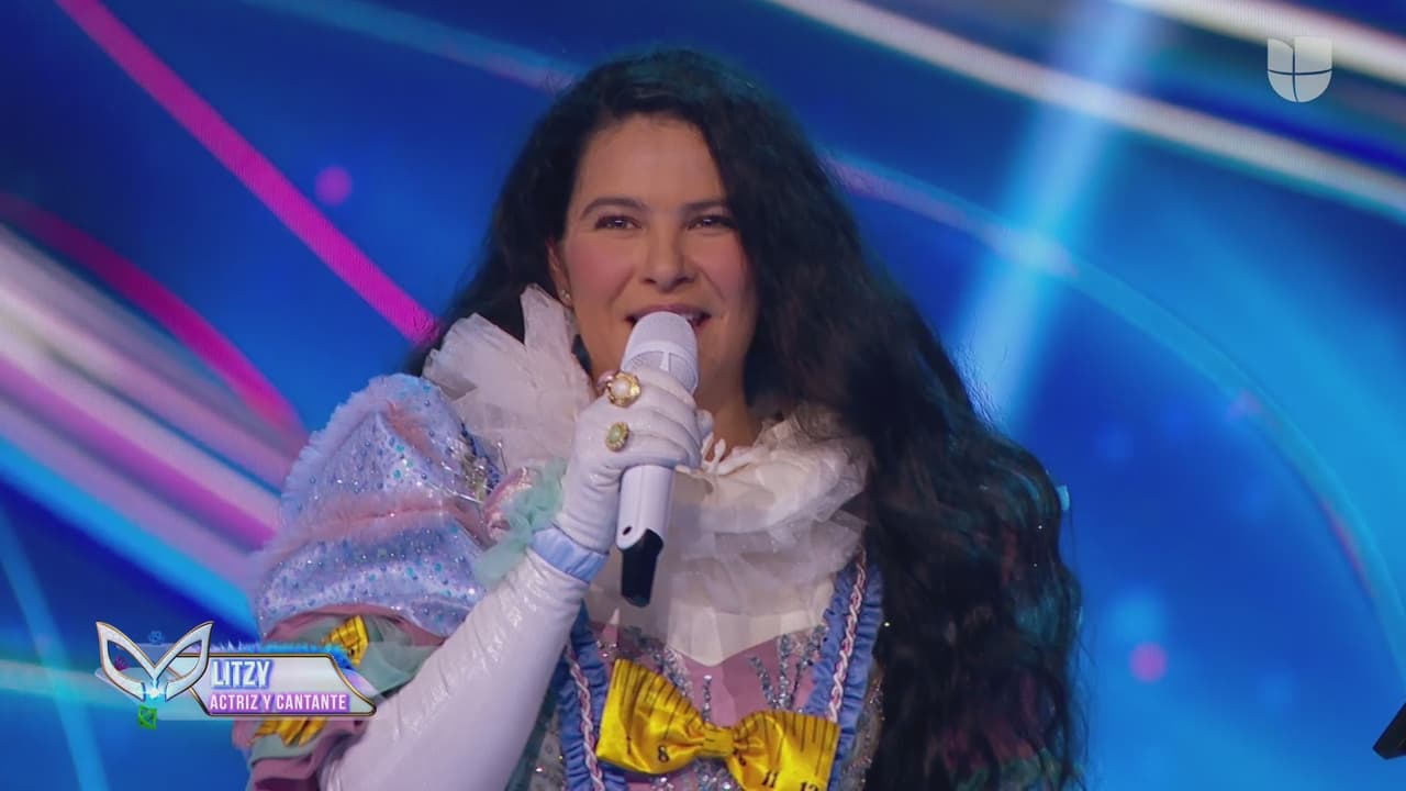 Litzy fue la responsable de darle vida a Alfiletero, pero a pesar de su esfuerzo no pudo engañar a Carlos Rivera, quien confesó ser un gran fan de la cantante mexicana.