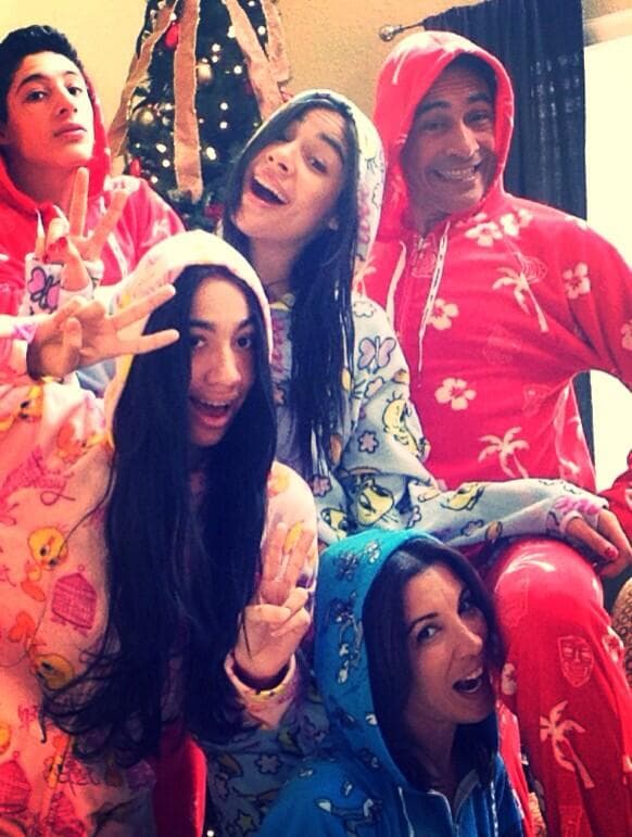 Nunca está de más un poco de humor y la familia Lozada es muy original y ocurrente.