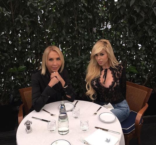 Alejandra de la Fuente Bozzo tiene 29 años y es hija de la conductora peruana Laura Bozzo.