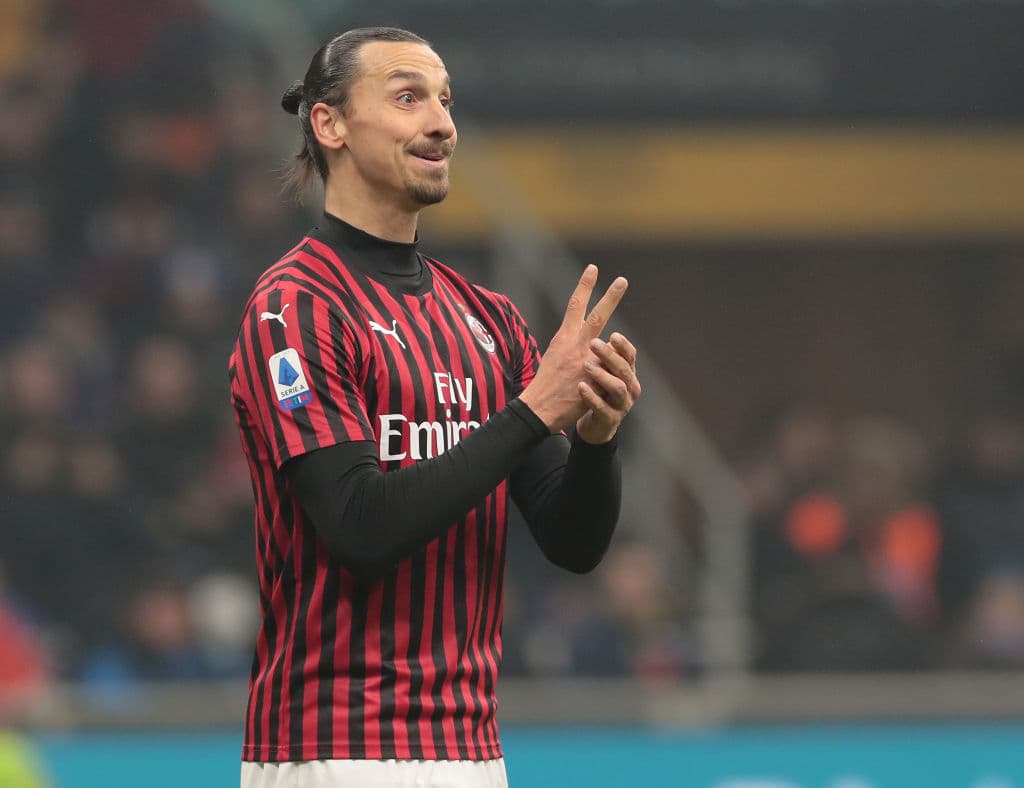 Zlatan se entrena al aire libre con el Hammarby en Suecia