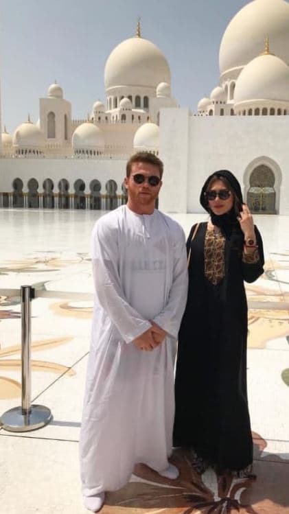 '
<b>Canelo' y Fernanda recién fueron a Dubai</b> para celebrar el triunfo de Saúl en su última pelea. 
<br>