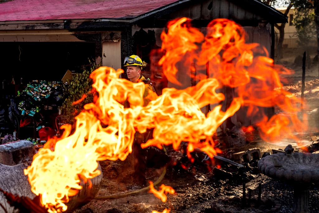 Se estableció un centro de evacuación en el casino Twin Pines en Middletown.