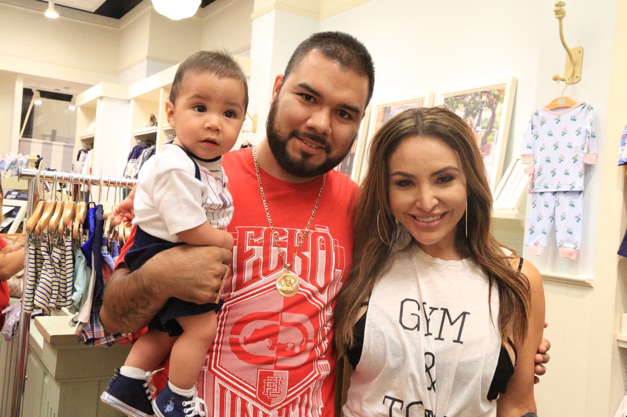 Los tres locutores se fueron a las calles de Dallas y tuvieron la oportunidad de conocer algunos de sus seguidores.