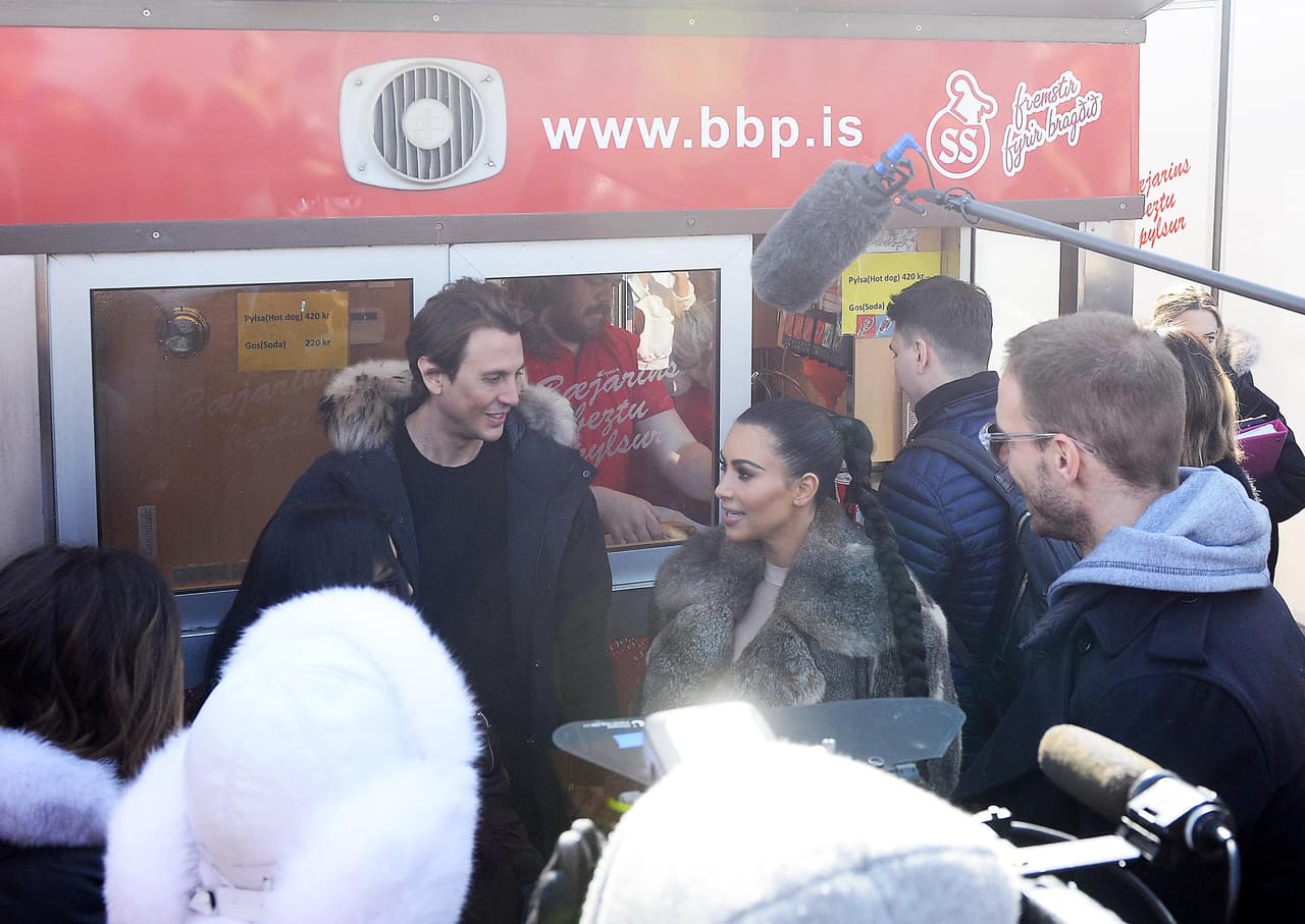 Aunque viajaron para celebrar, las cámaras de su reality fueron con ellas.