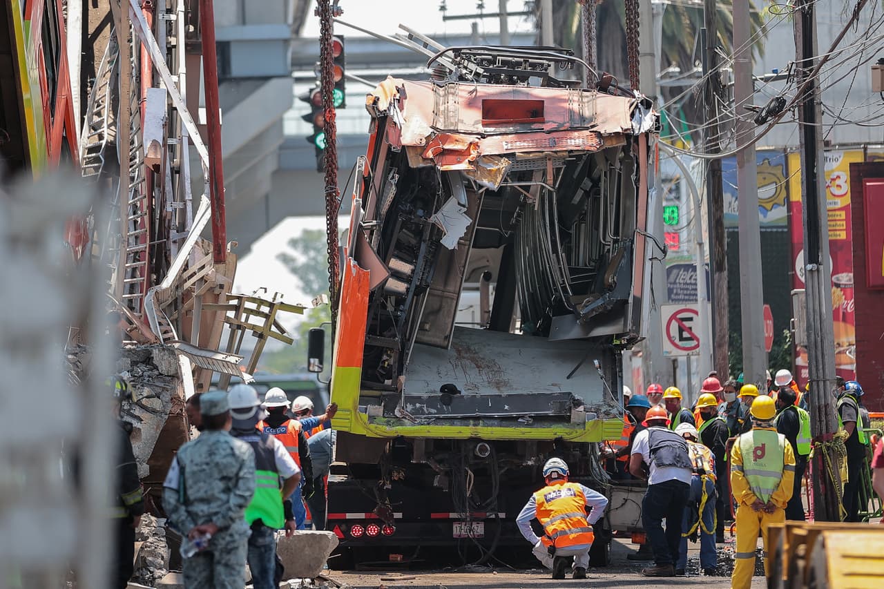 "Duele mucho, mucho por cómo terminó": estas son algunas víctimas de la tragedia del metro en Ciudad de México