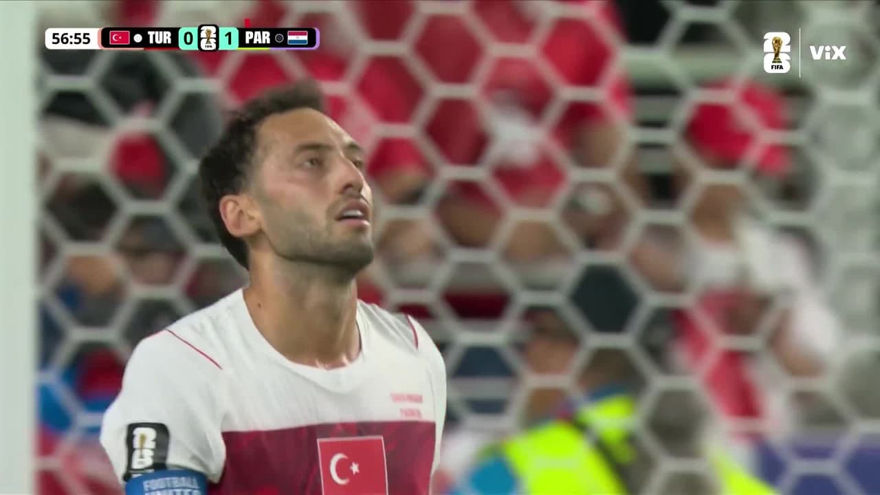 ¡Hakan Çalhanoğlu a nada de empatar el Turquía vs. Paraguay del Mundial 2026!