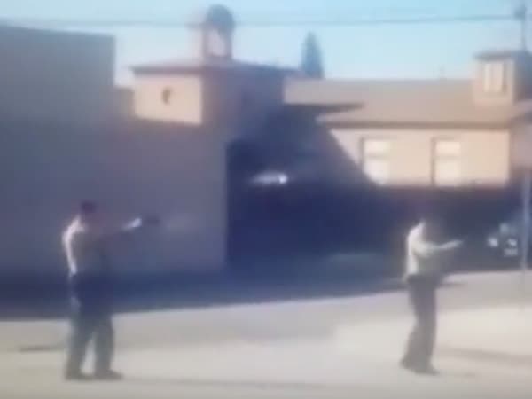 Video muestra a agentes de Los Ángeles disparar hasta matar a un hombre armado
