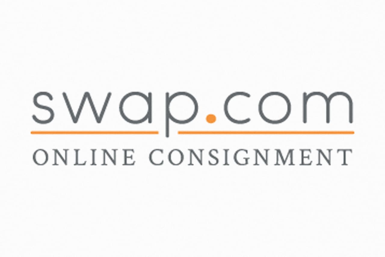 <b>Swap</b>
<br>
<br>Maneja un sistema parecido al de ThredUp, pero además de ropa
<a href="https://www.swap.com/?gclid=Cj0KCQjwna2FBhDPARIsACAEc_WN7NOvCBUJLDGfFyZf17HfLNsCH4pOFWzc3jXv-GrxwgQ_stYw1VgaAmL6EALw_wcB"><u>puede vender juguetes, juegos de mesa y otros artículos</u></a>.
<br>
<br>El sistema puede pagarle su ganancia en efectivo o en crédito para comprar en la propia tienda, que dependerá del valor en el que se venda cada producto.
<br>
<br>La tienda le enviará una caja de correo prepagado para que coloque sus artículos, un proceso bastante fácil y cómodo.