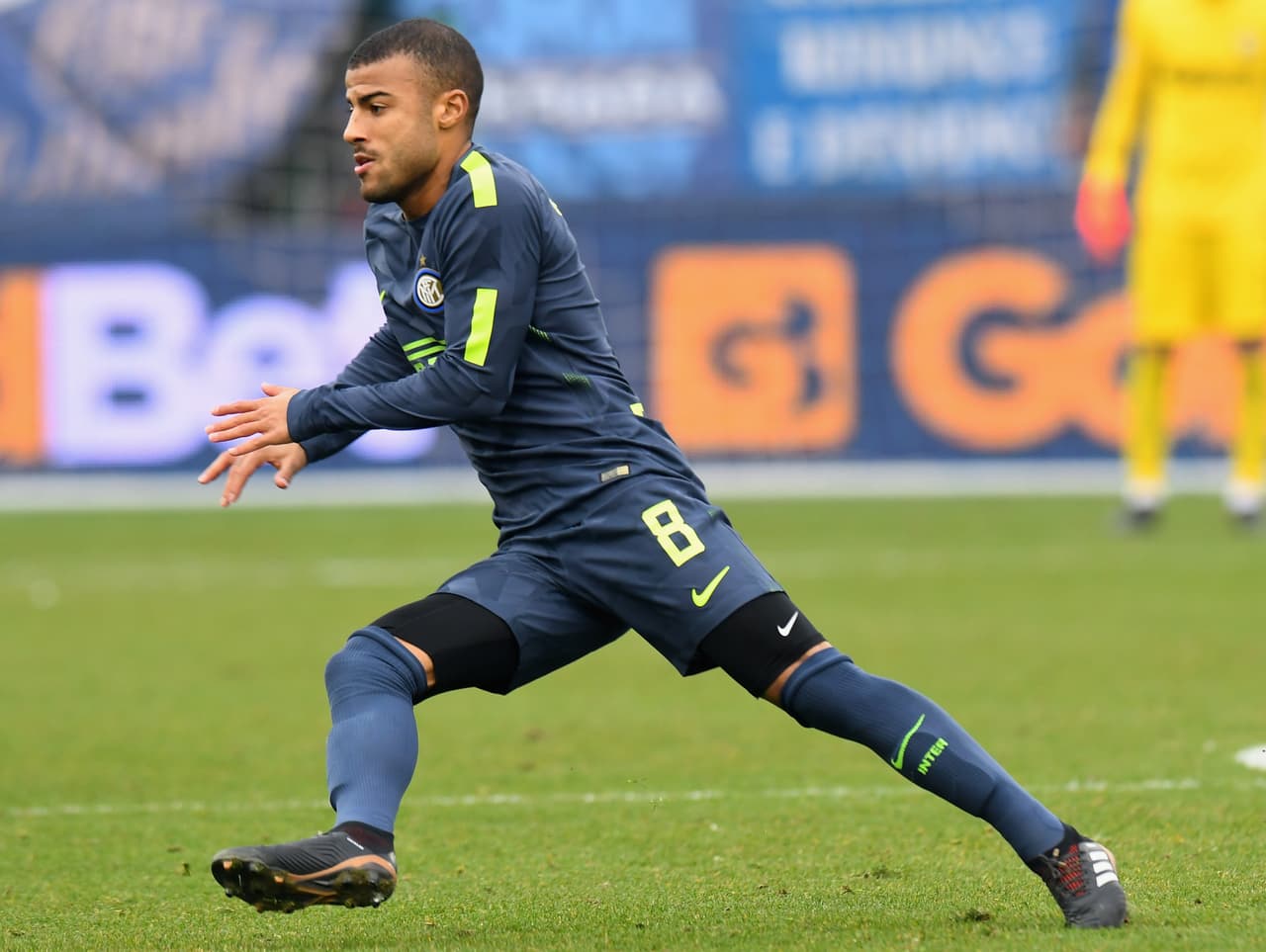 El mediocampista Rafinha también dejó el Barceloan en busca de oportunidades. Esta vez fue comprado por el Inter de Milán.