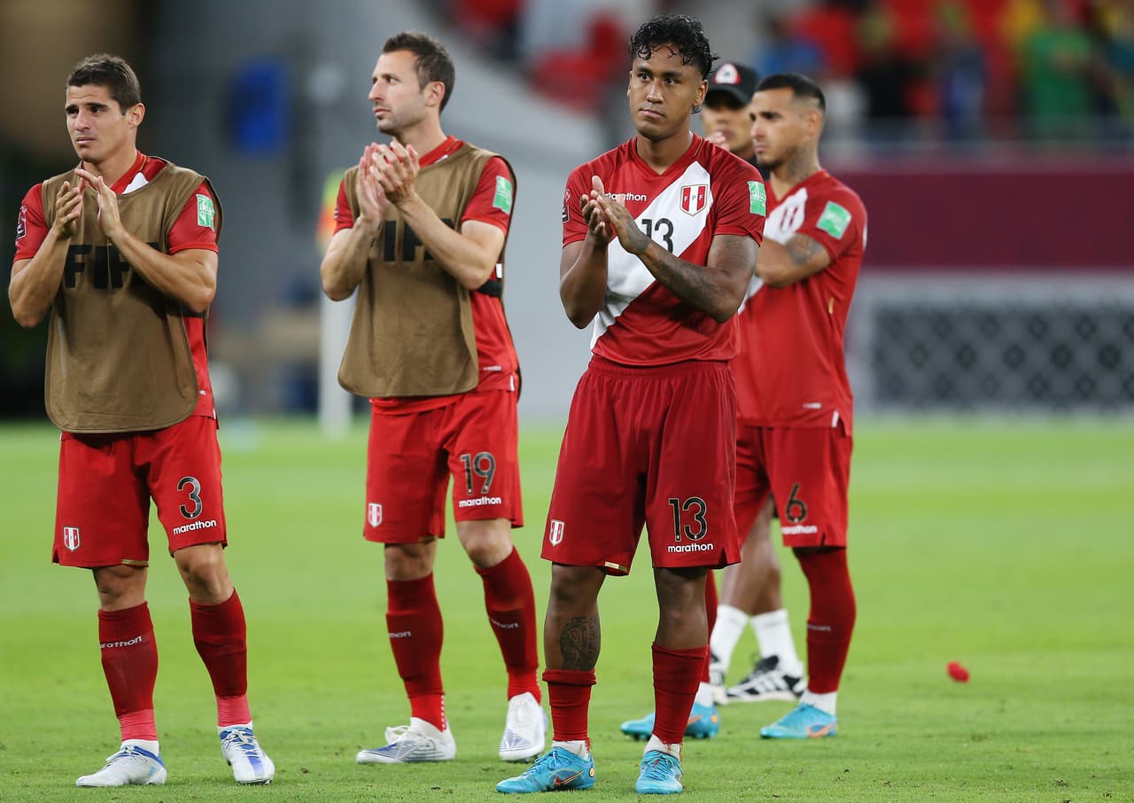 En Doha y en Lima, la tristeza se apoderó de los peruanos tras la eliminación de Perú rumbo al Mundial de Qatar 2022 al caer en penales ante Australia.