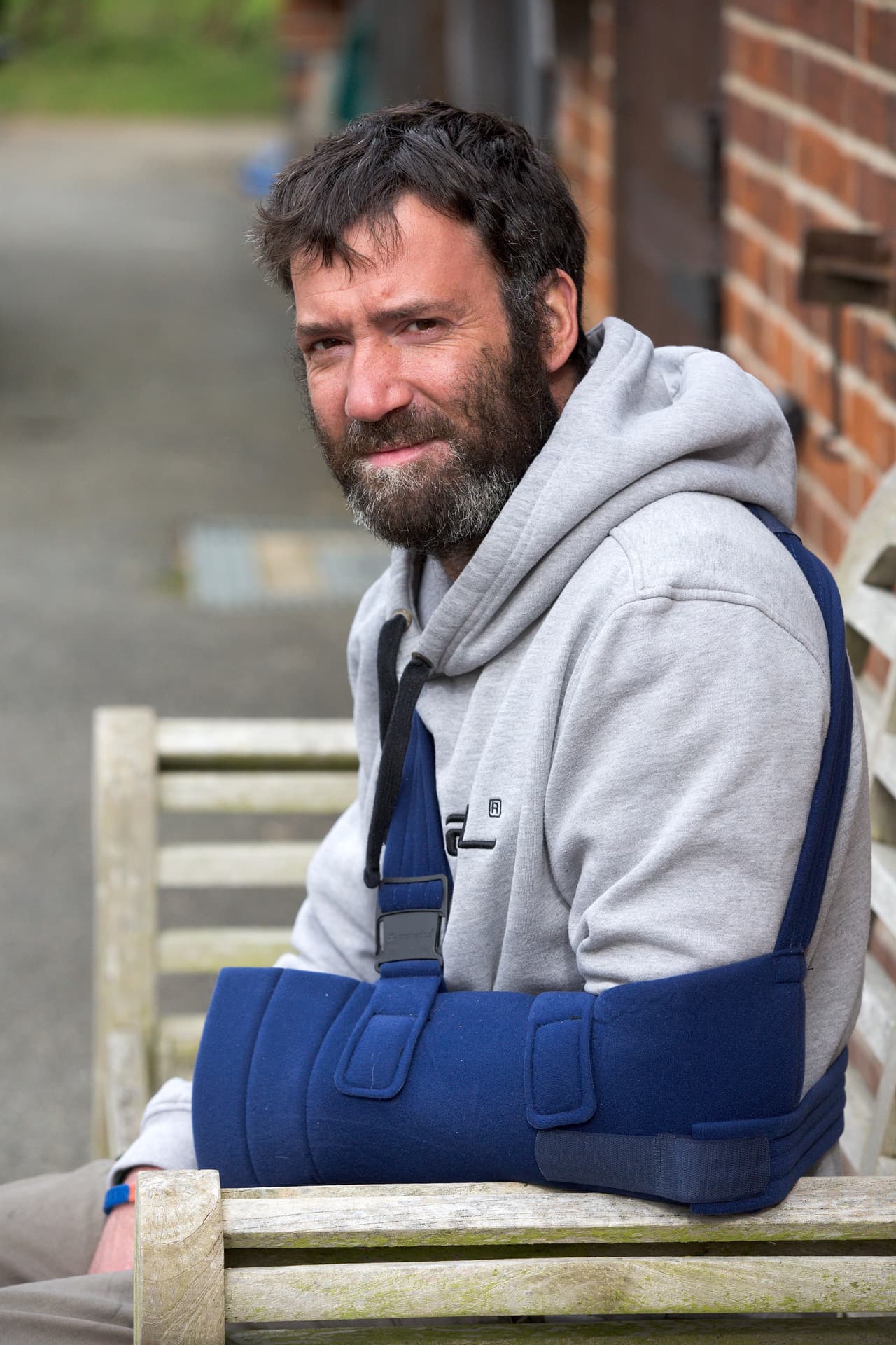 El ex marine sufrió un accidente mientras trabajaba en el campo.